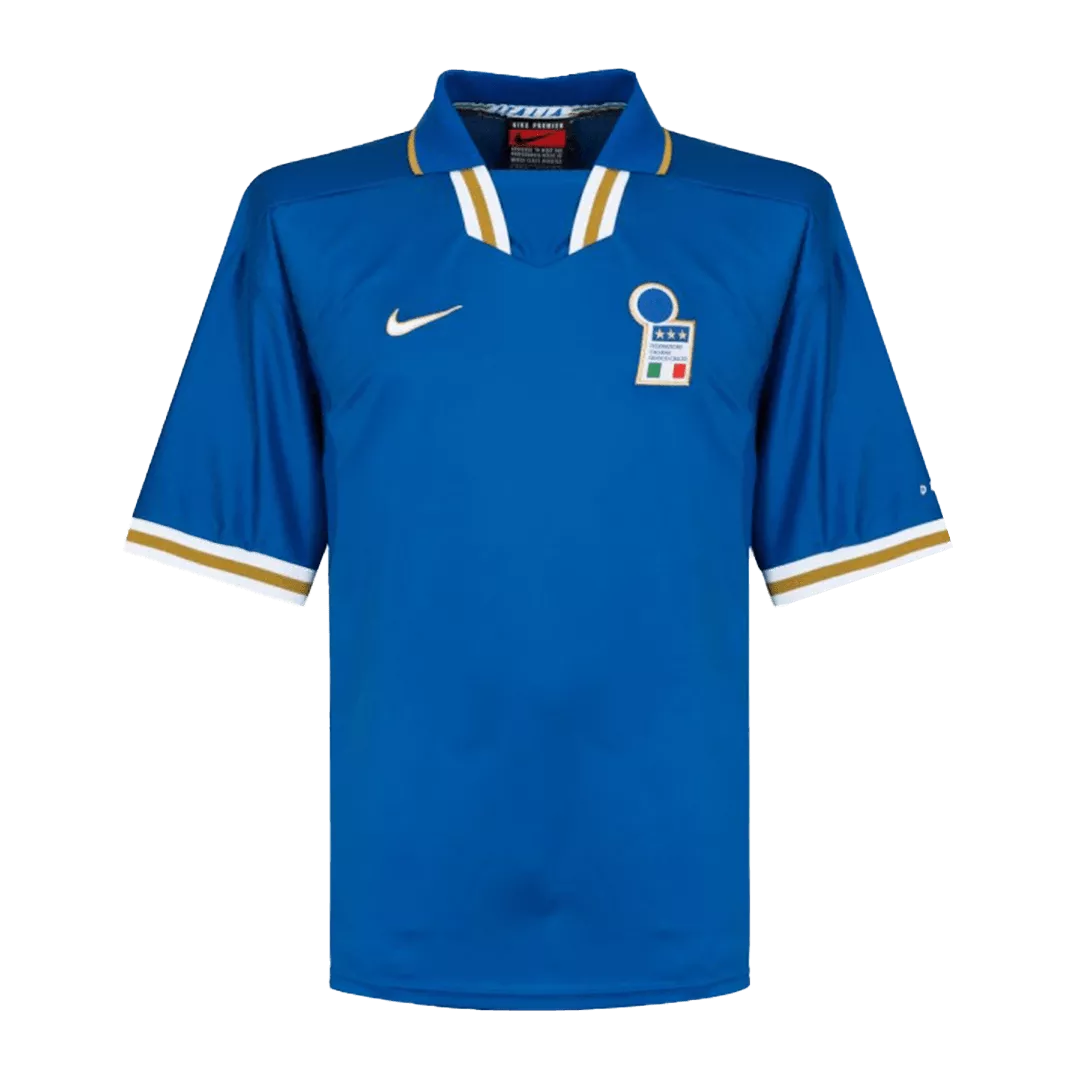 Italy Classic Football Shirt Home 1996