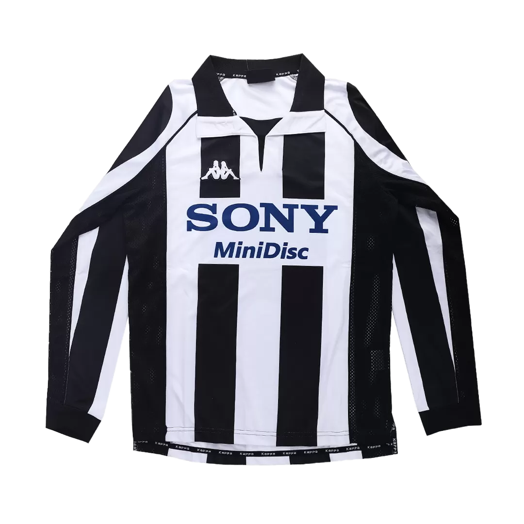 Juventus Classic Football Shirt Home Long Sleeve 1997/98
