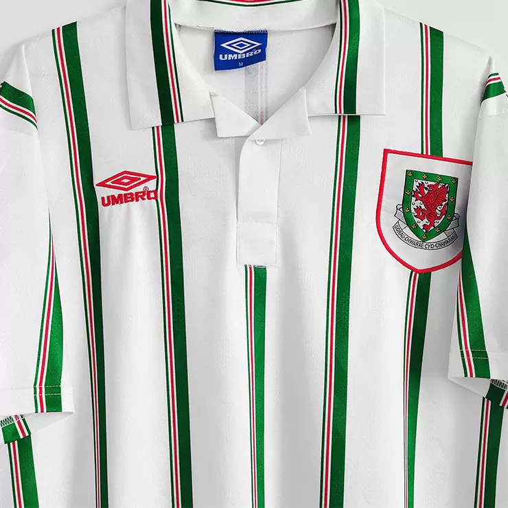 Wales Classic Football Shirt Away 1993/95 - bestfootballkits