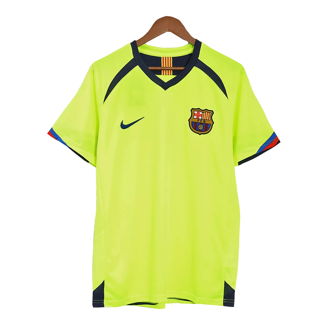 Barcelona Classic Football Shirt Away 2005/06