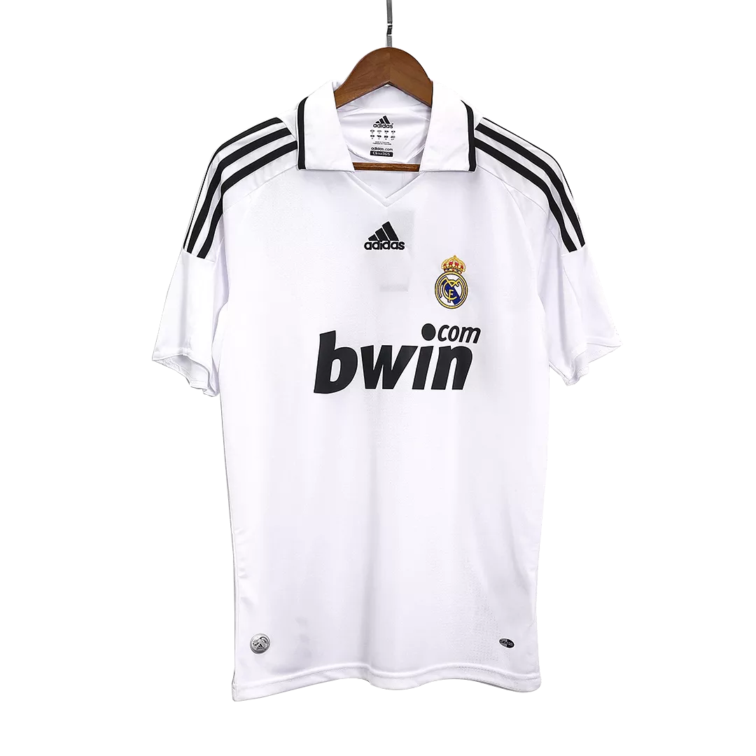 Real Madrid Classic Football Shirt Home 2004/05