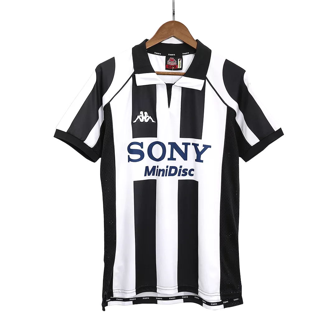 Juventus Classic Football Shirt Home 1997/98